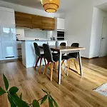 Promenada With Free Parking Apartmán
