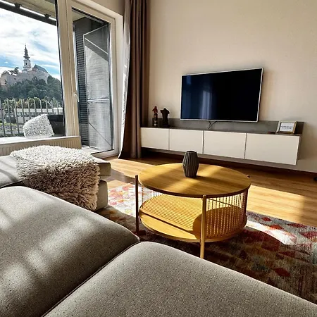 Promenada With Free Parking Apartmán