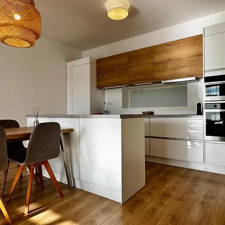 شقة Promenada With Free Parking *