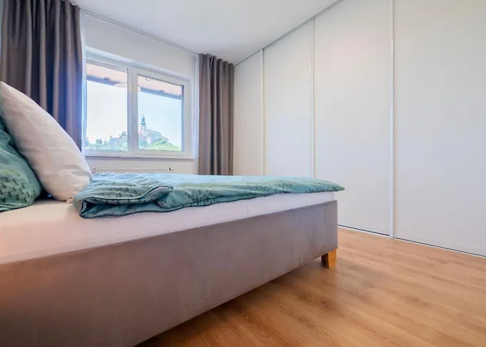 Promenada With Free Parking Apartament *